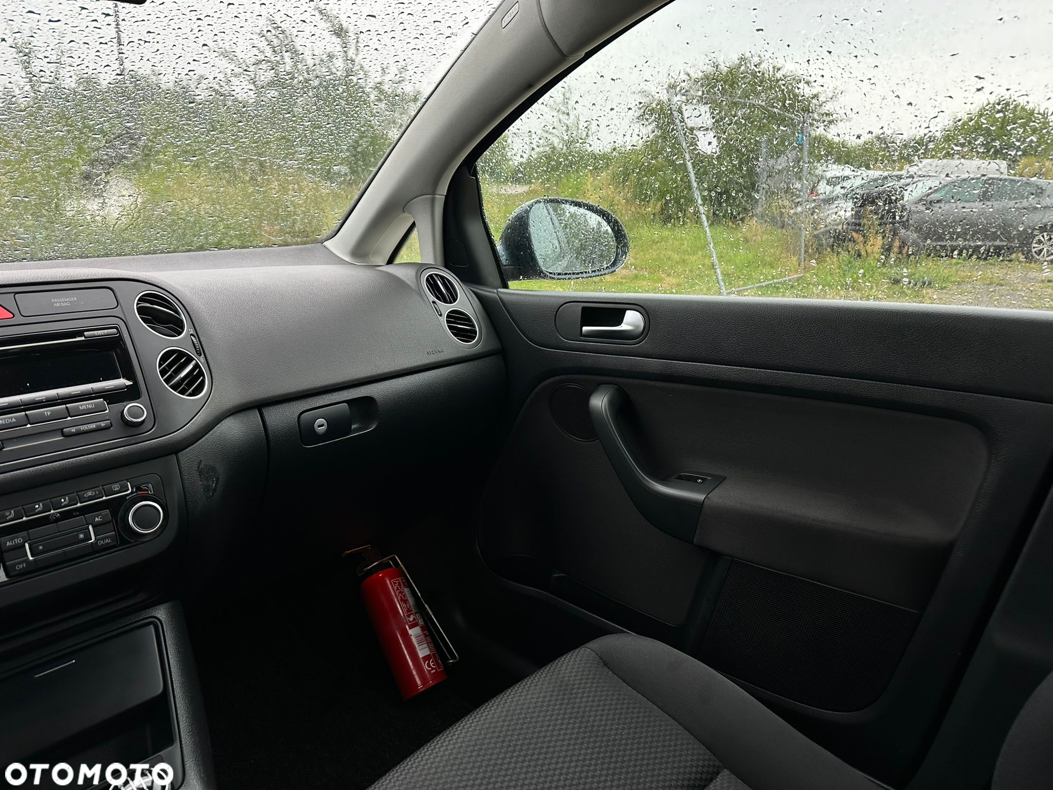 Volkswagen Golf Plus - 11