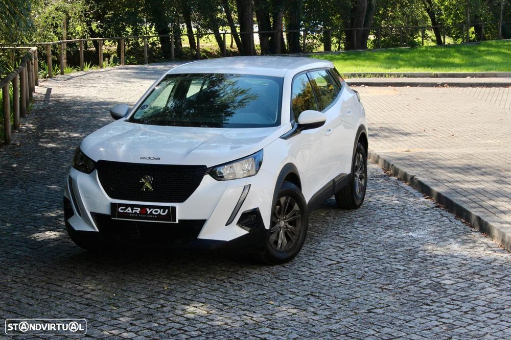Peugeot 2008 1.2 PureTech Active EAT8 - 3