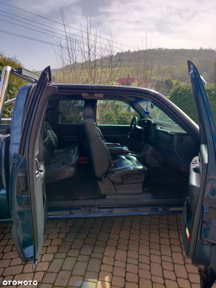 Chevrolet Silverado - 7