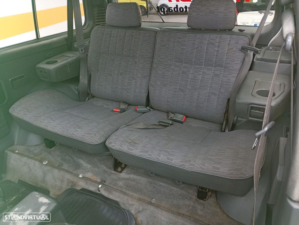 Mitsubishi Pajero 2.5 TDi GLS - 26