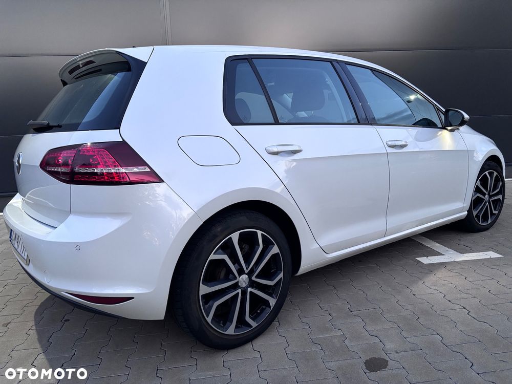 Volkswagen Golf - 12
