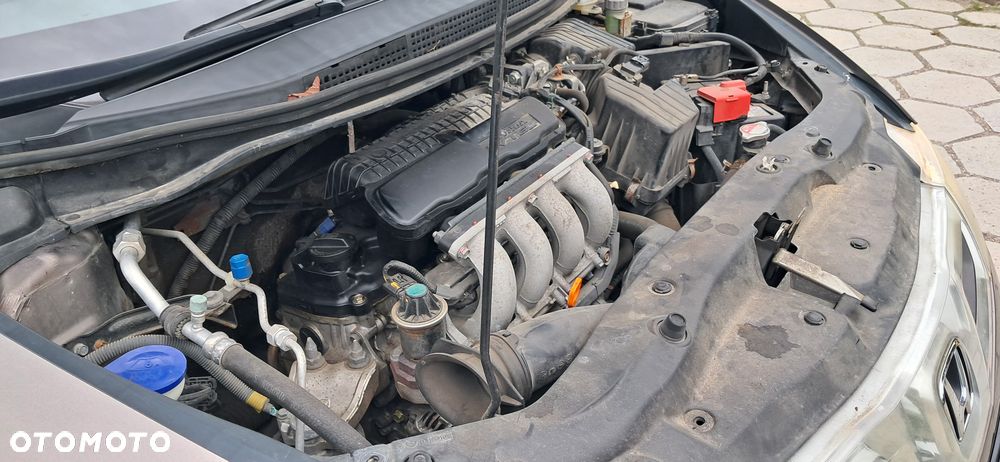 Mazda 3 1.6 Sport Active - 28