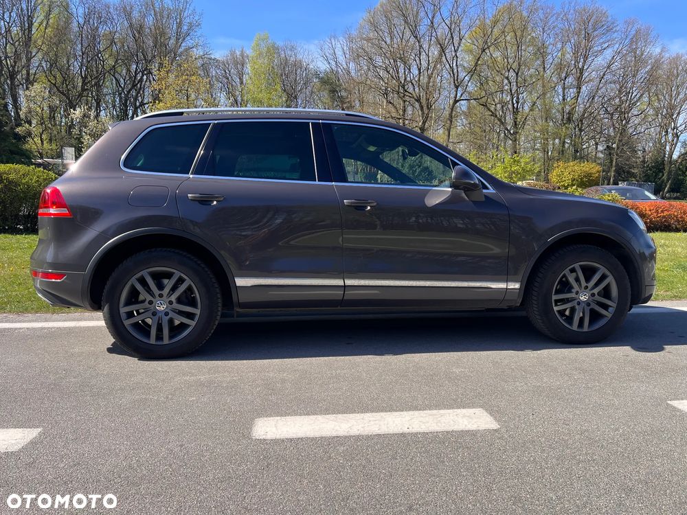 Volkswagen Touareg 3.0 V6 TDI 4XMot BMT - 4