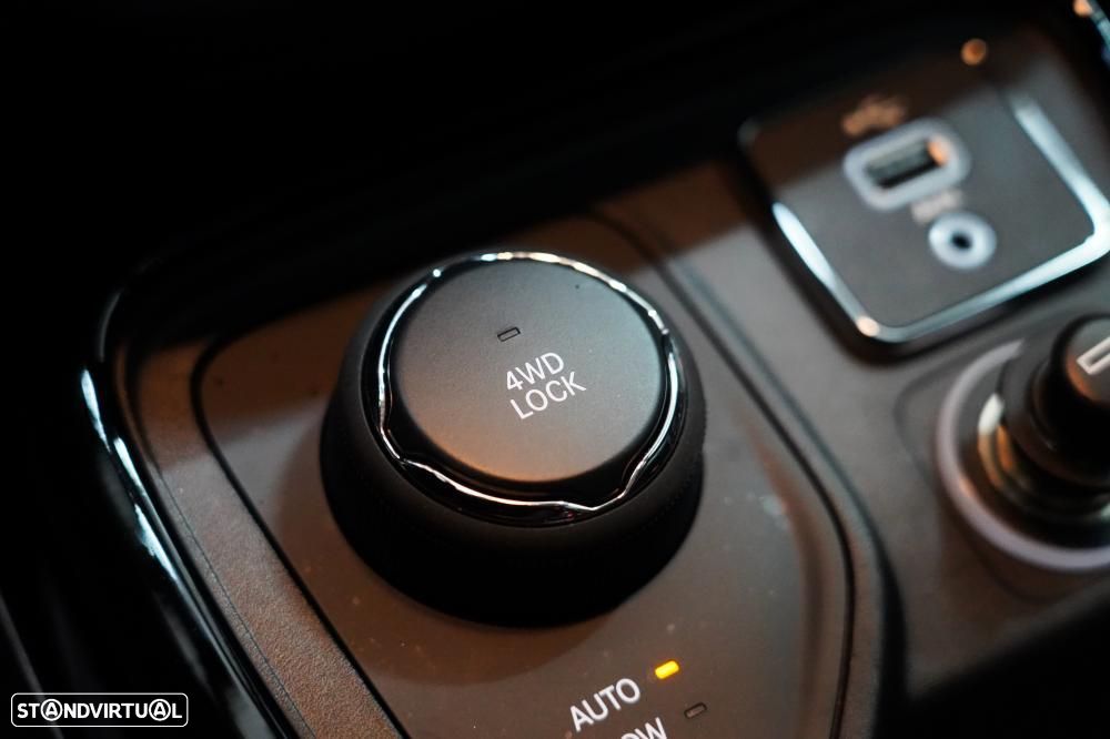 Jeep Compass 2.0 M-Jet Limited Auto - 13