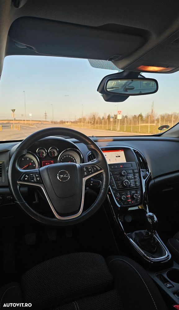 Opel Astra 1.6 CDTI DPF ecoFLEX TourerStart/Stop Selection - 11