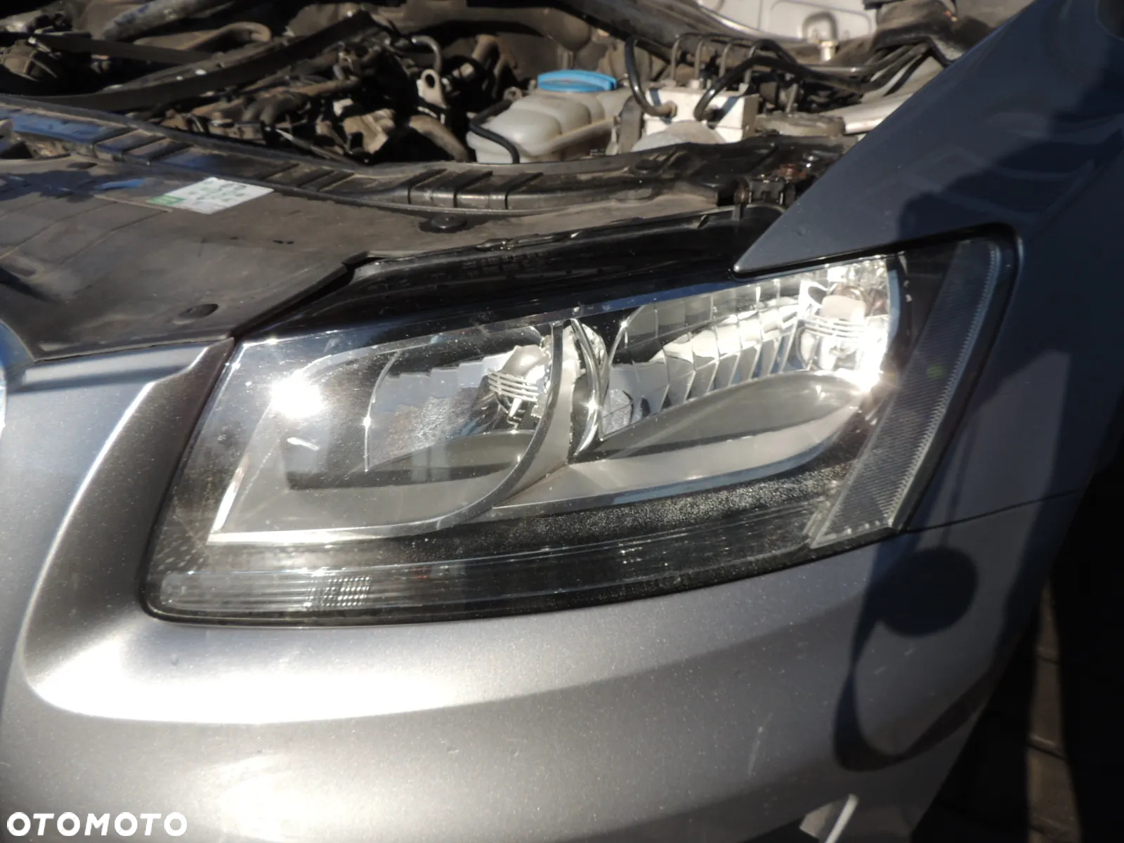 Lampa przód lewa AUDI Q5 8R '10 GB - 2