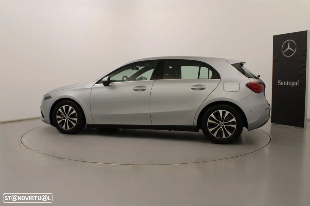 Mercedes-Benz A 200 Standard - 11
