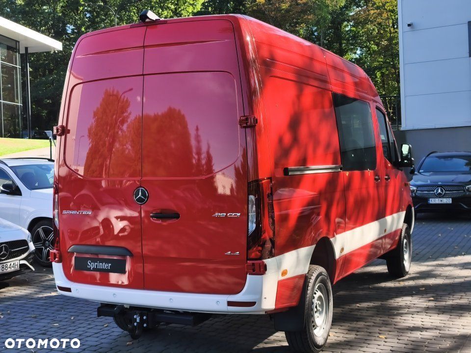 Mercedes-Benz Sprinter - 5