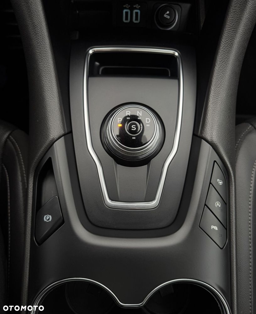 Ford Mondeo 2.0 EcoBlue Business Edition - 24