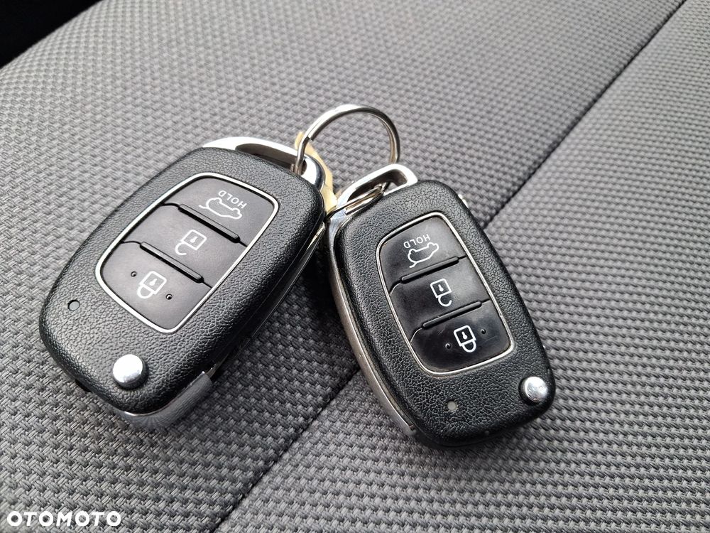 Hyundai i20 1.2 YES Plus - 32