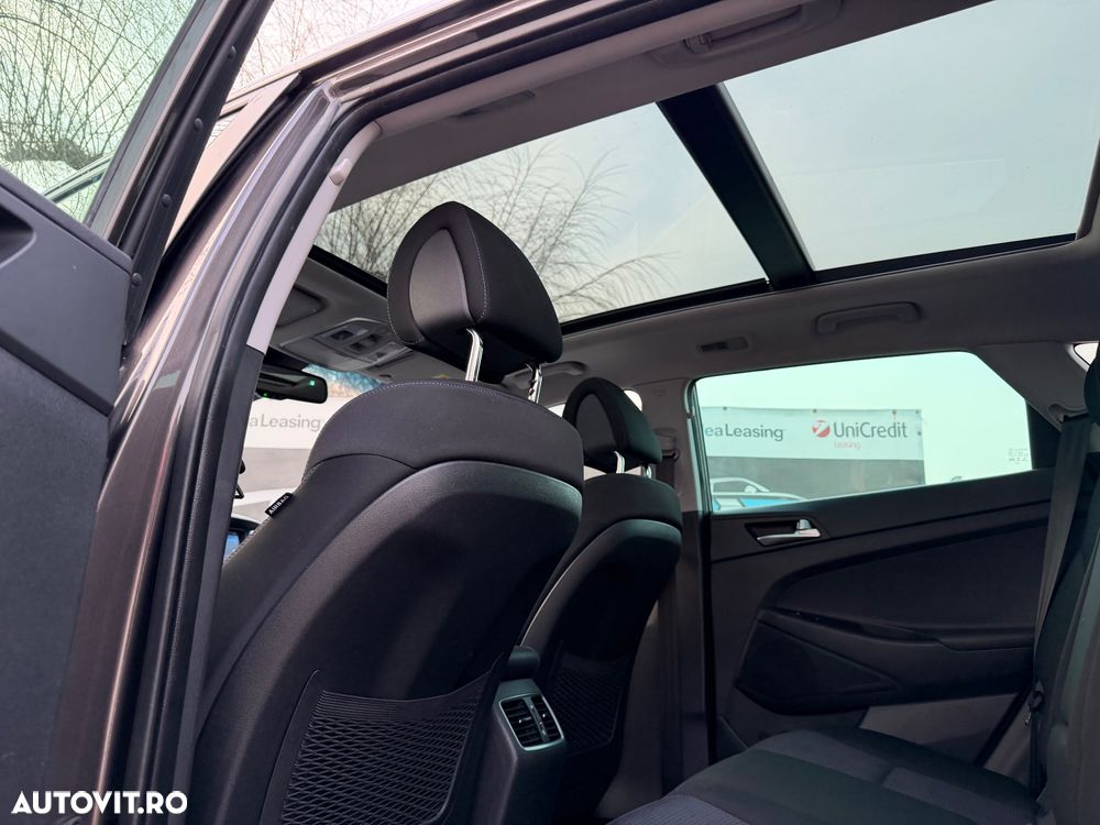 Hyundai Tucson 2.0 CRDI 4WD 6AT Style - 15