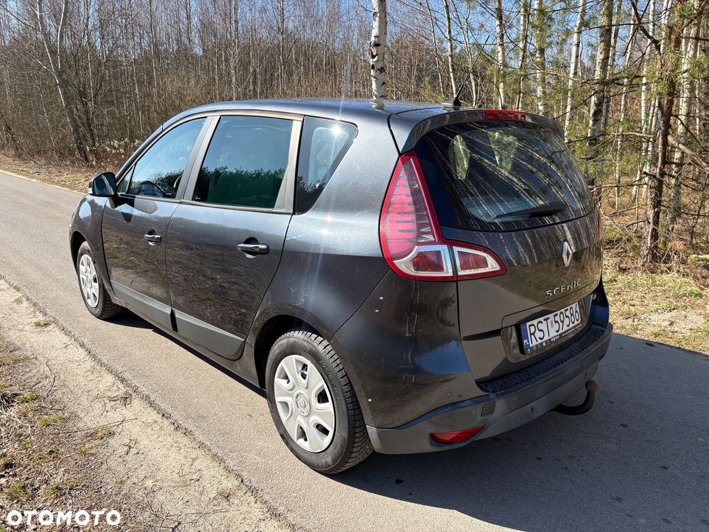 Renault Scenic - 8