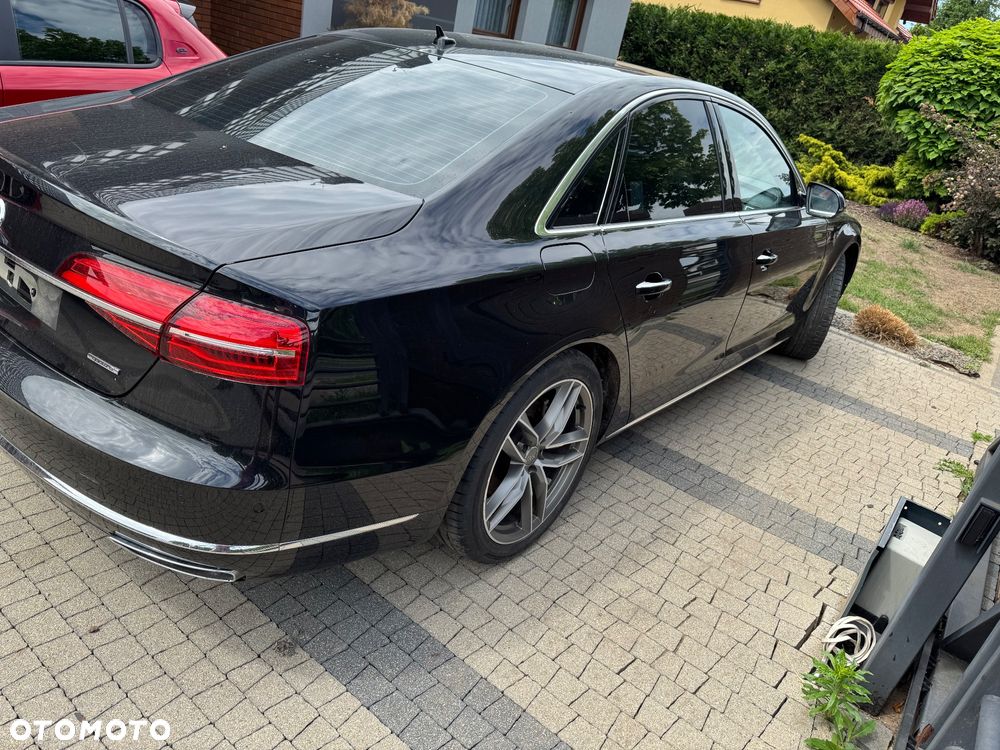 Audi A8 - 11