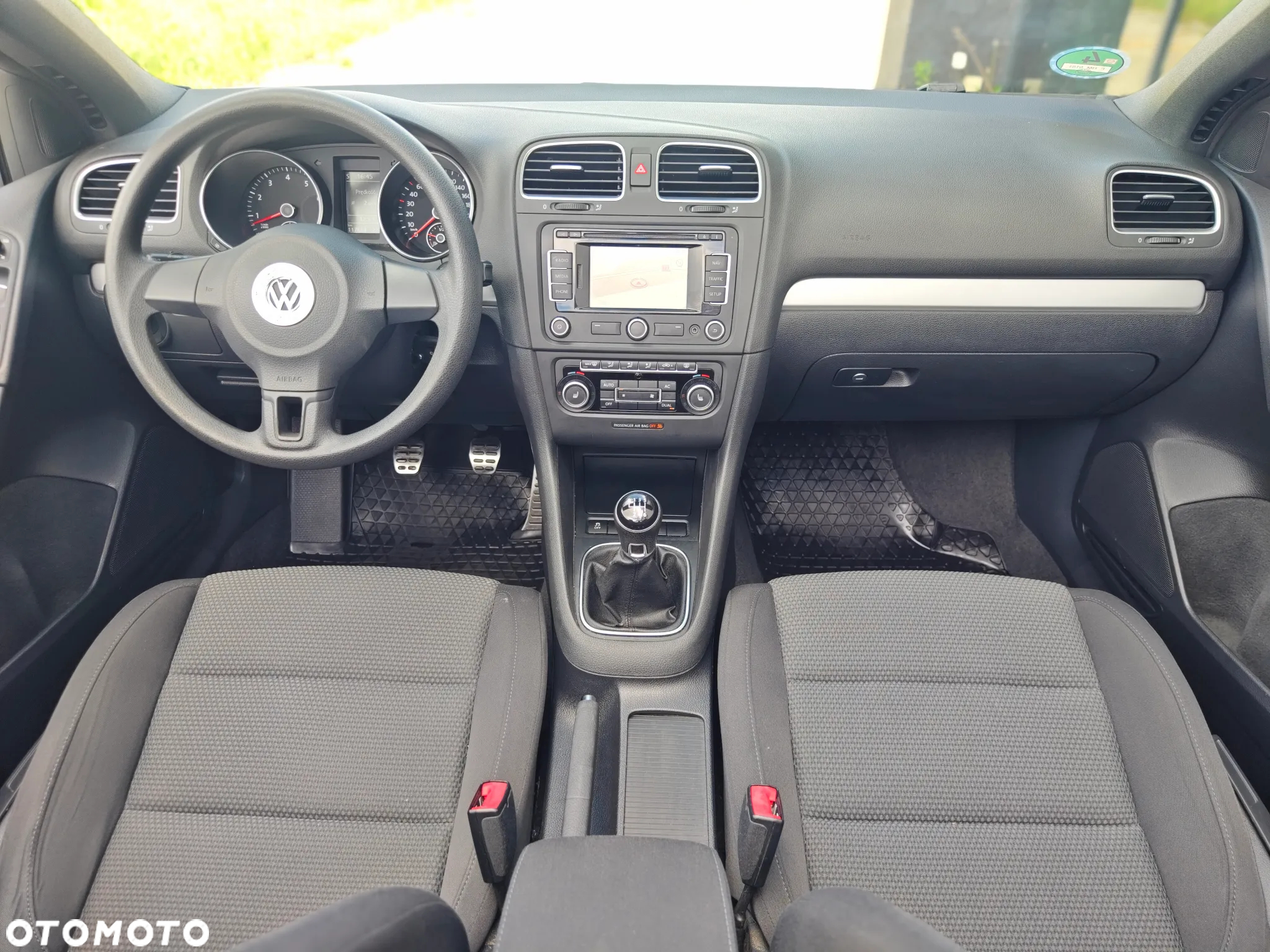 Volkswagen Golf Cabrio 1.2 TSI BlueMotion Technology Exclusive - 8