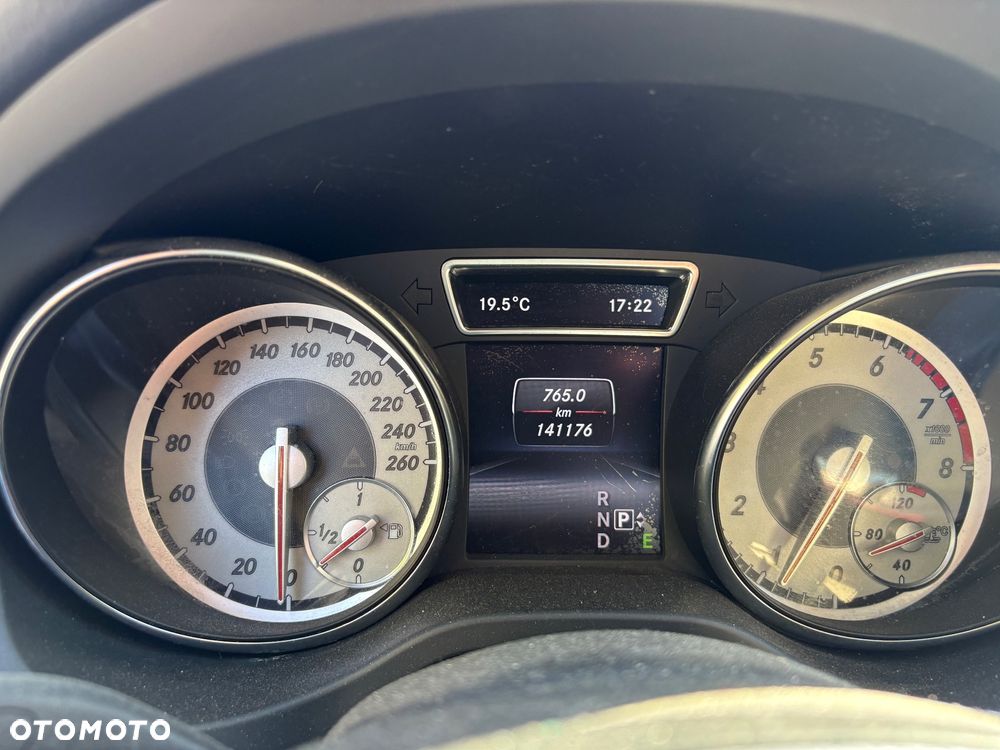 Mercedes-Benz CLA 250 4-Matic - 13
