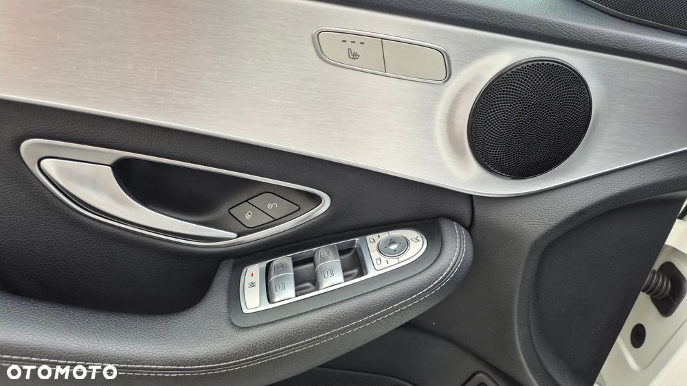 Mercedes-Benz Klasa C 220 d 9G-TRONIC Avantgarde - 24