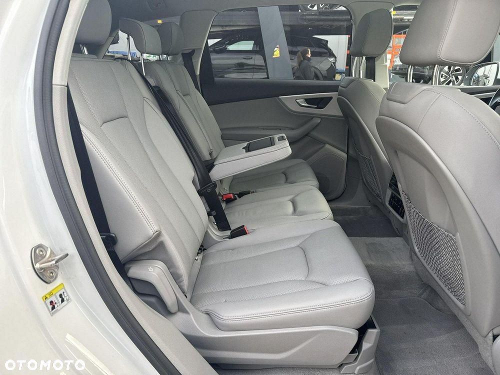 Audi Q7 - 20