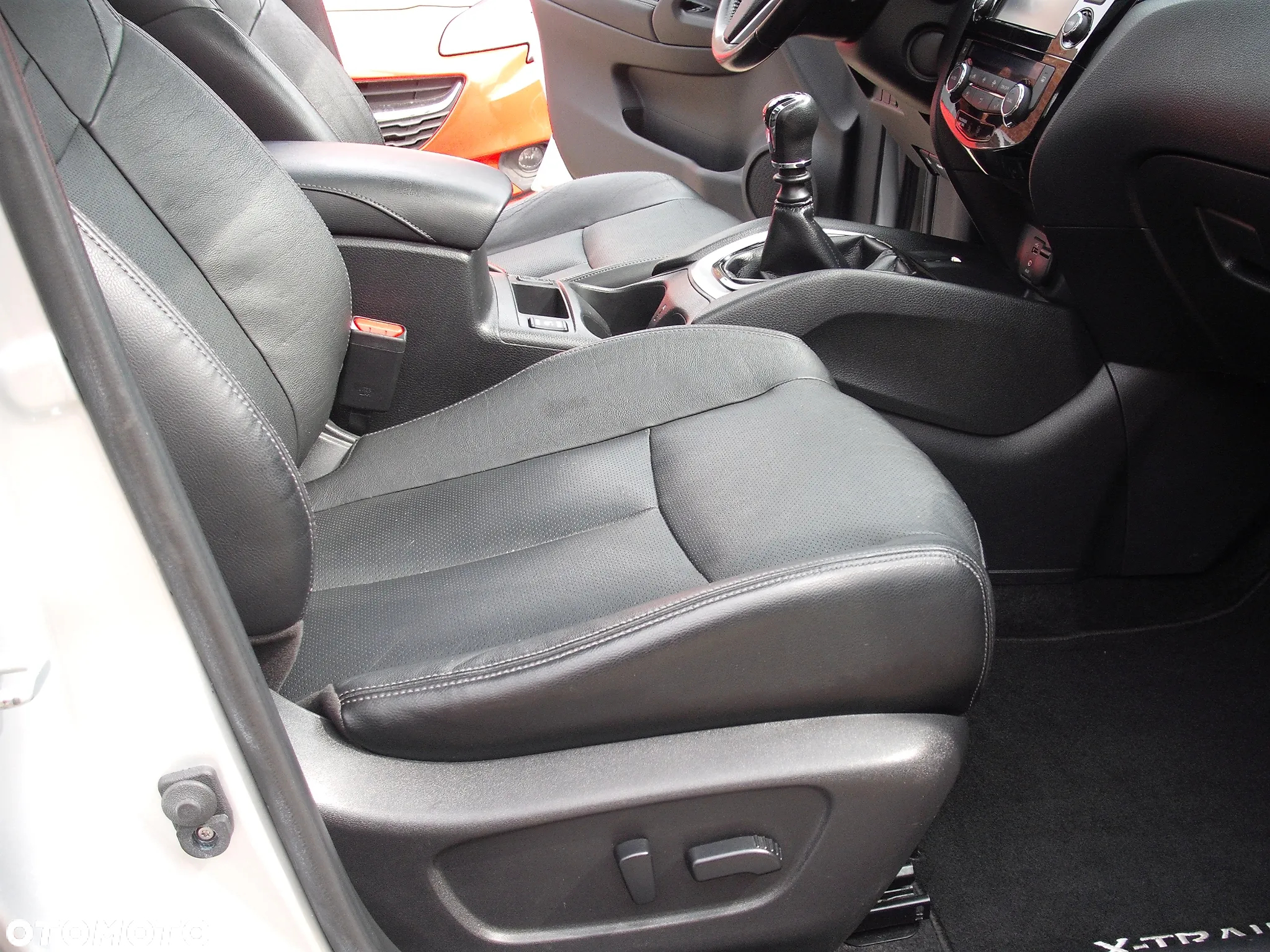 Nissan X-Trail - 14