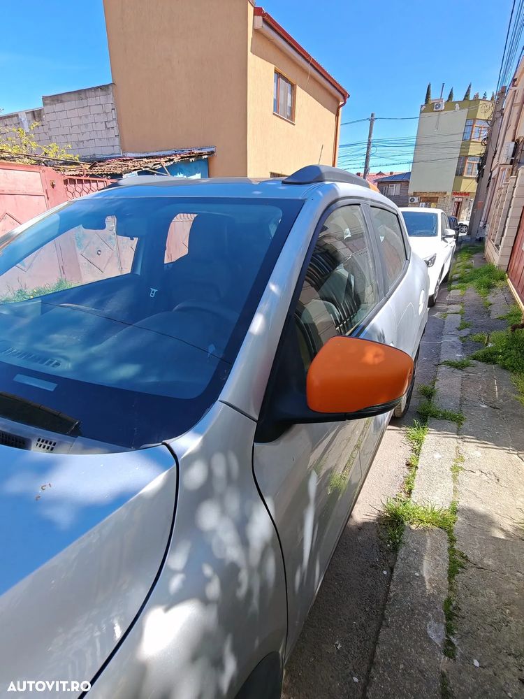 Dacia Spring Essential - 10
