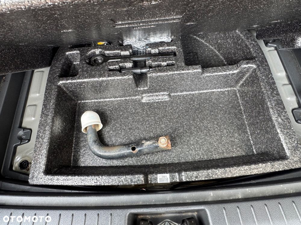 Hyundai Kona 1.0 T-GDI Premium - 24