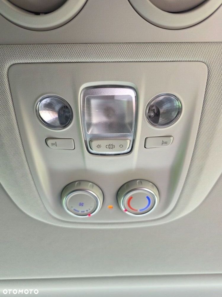 Toyota Proace Verso 2.0 D4-D Long Business - 25