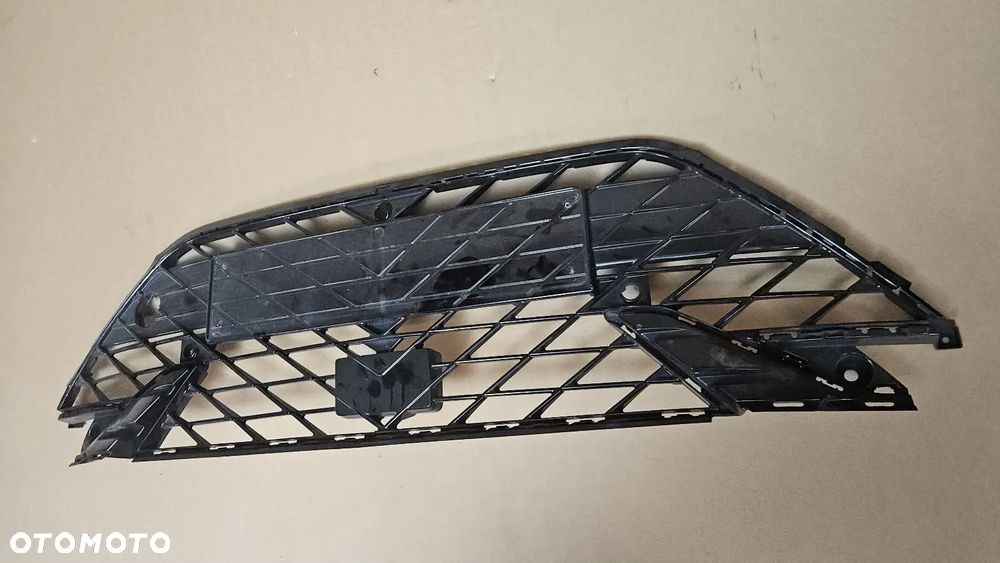 KRATKA ZDERZAKA PRZÓD SEAT ATECA LIFT CUPRA 575 - 2