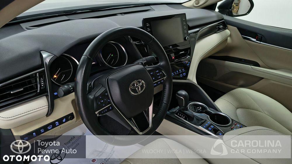 Toyota Camry 2.5 Hybrid Executive CVT - 6