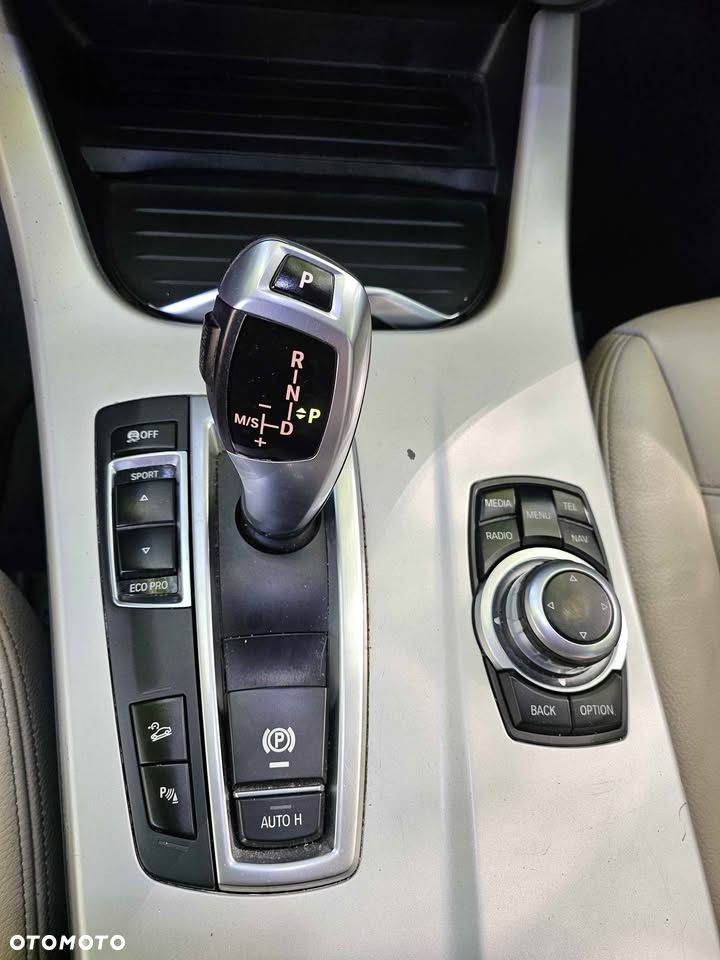 BMW X3 xDrive20d - 9