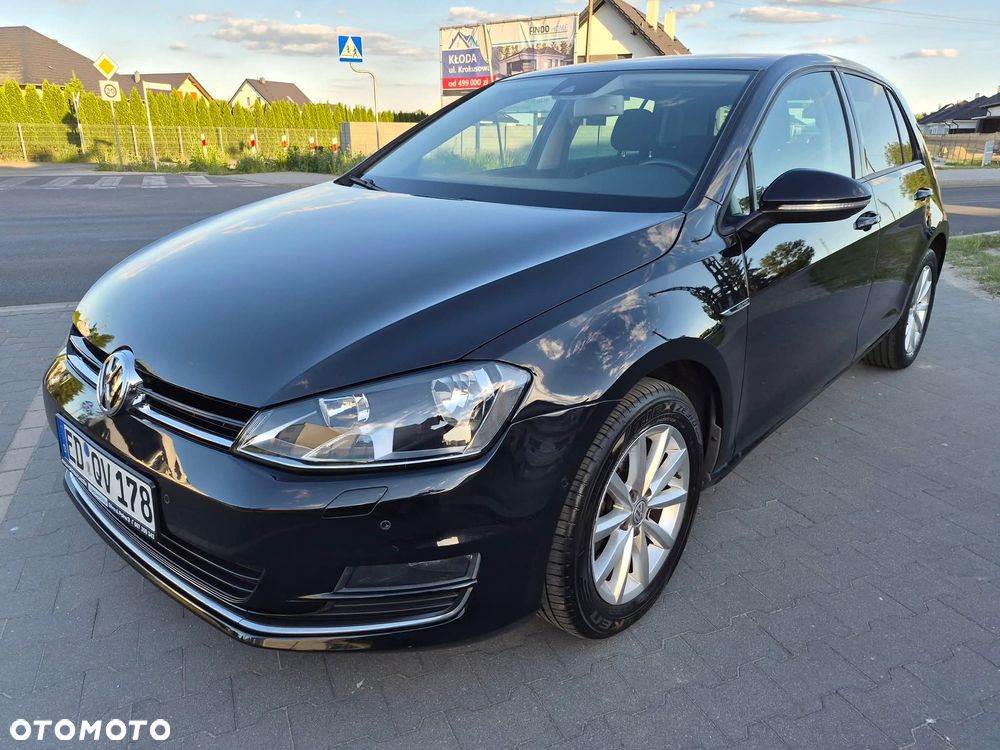 Volkswagen Golf - 9