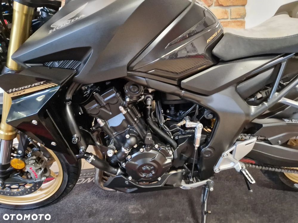 Honda Hornet - 13