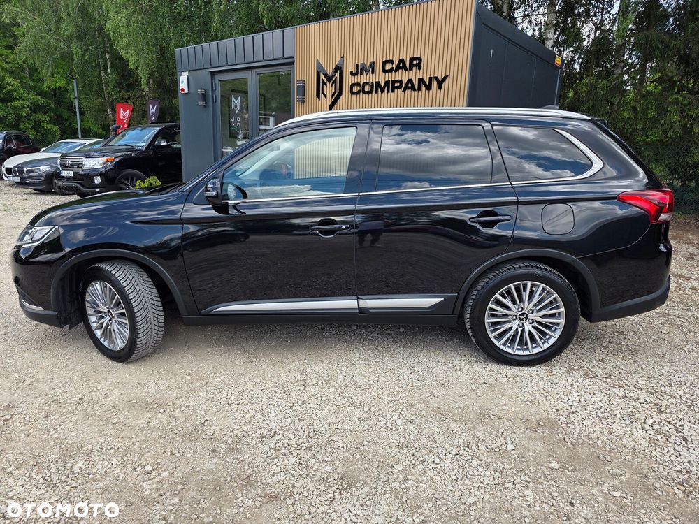 Mitsubishi Outlander - 19