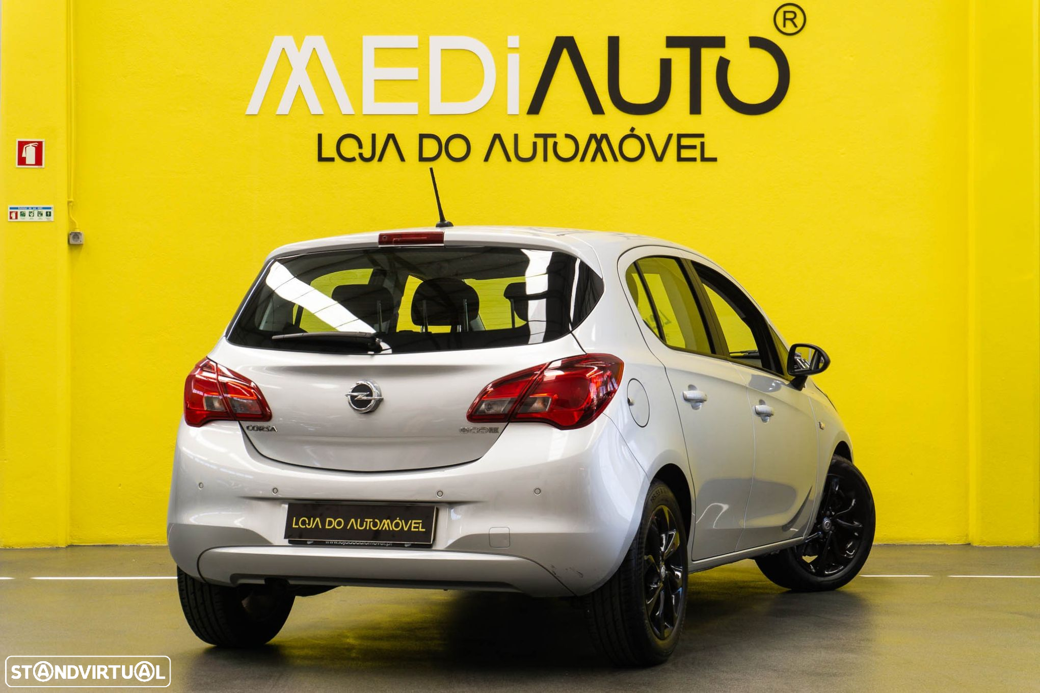 Opel Corsa 1.3 CDTi Cosmo J17 - 8