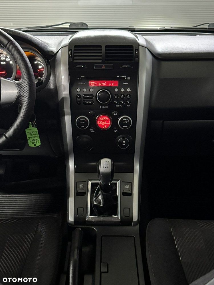 Suzuki Grand Vitara - 14