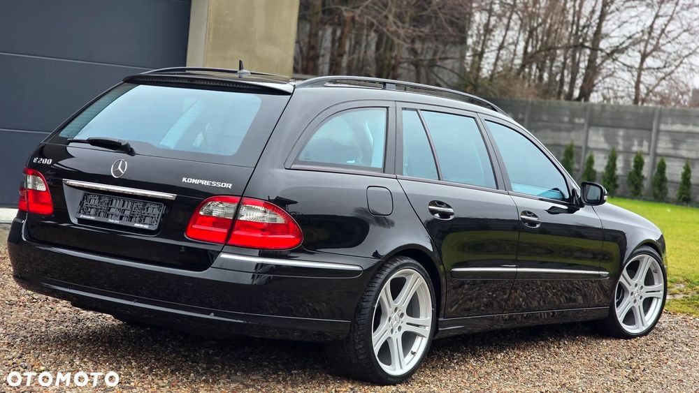 Mercedes-Benz Klasa E - 9