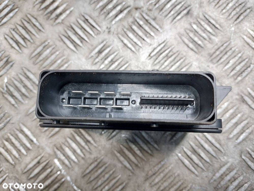 MODUŁ HAMULCA RĘCZNEGO AUDI A4 B8 8K0907801D - 2