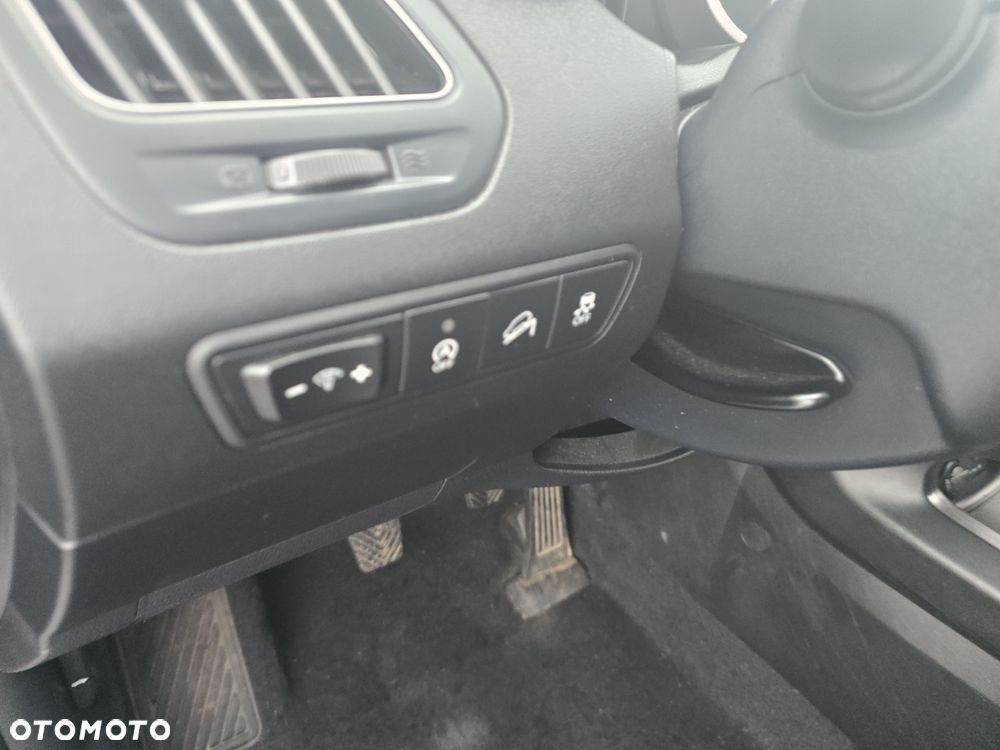 Hyundai ix35 1.7 CRDi 2WD blue Trend - 15