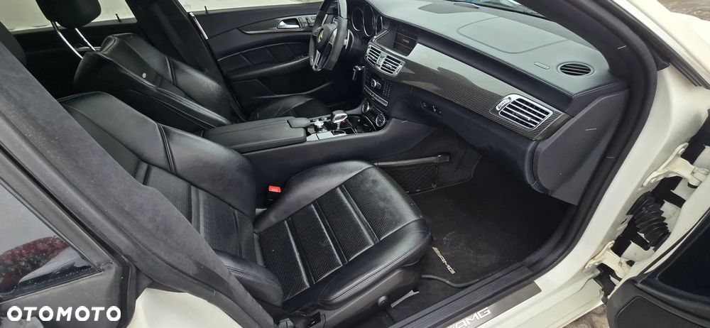 Mercedes-Benz CLS 63 AMG AMG SPEEDSHIFT MCT Performance Plus - 25