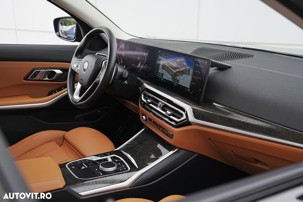 BMW Seria 3 320e Aut. - 24