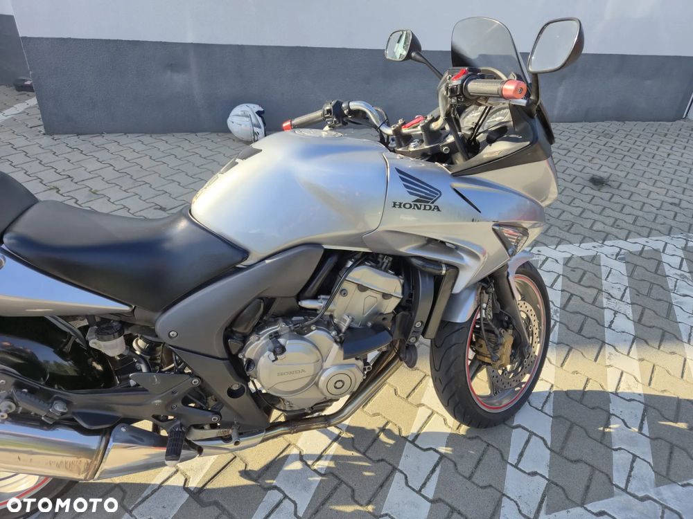 Honda CBF - 13