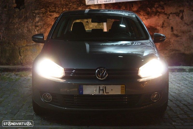 VW Golf 2.0 TDi Confortline - 14