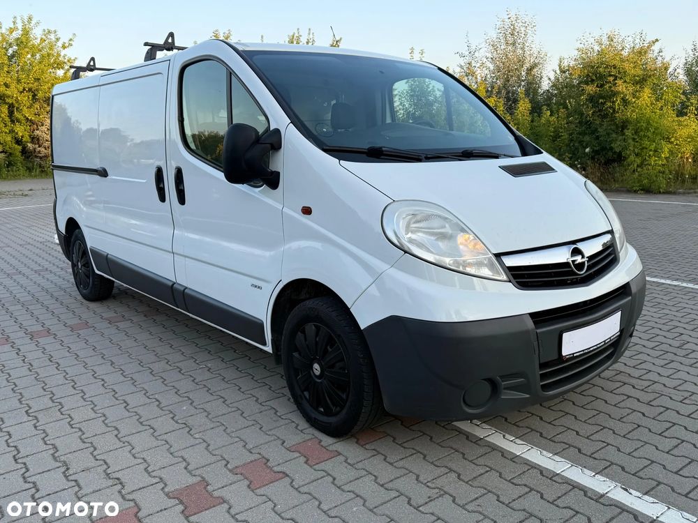 Opel VIVARO - 28