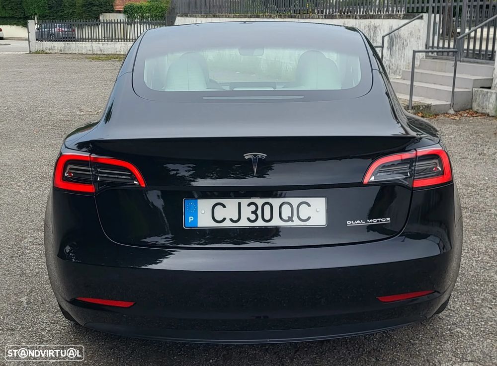 Tesla Model 3 Performance Dual Motor AWD - 11
