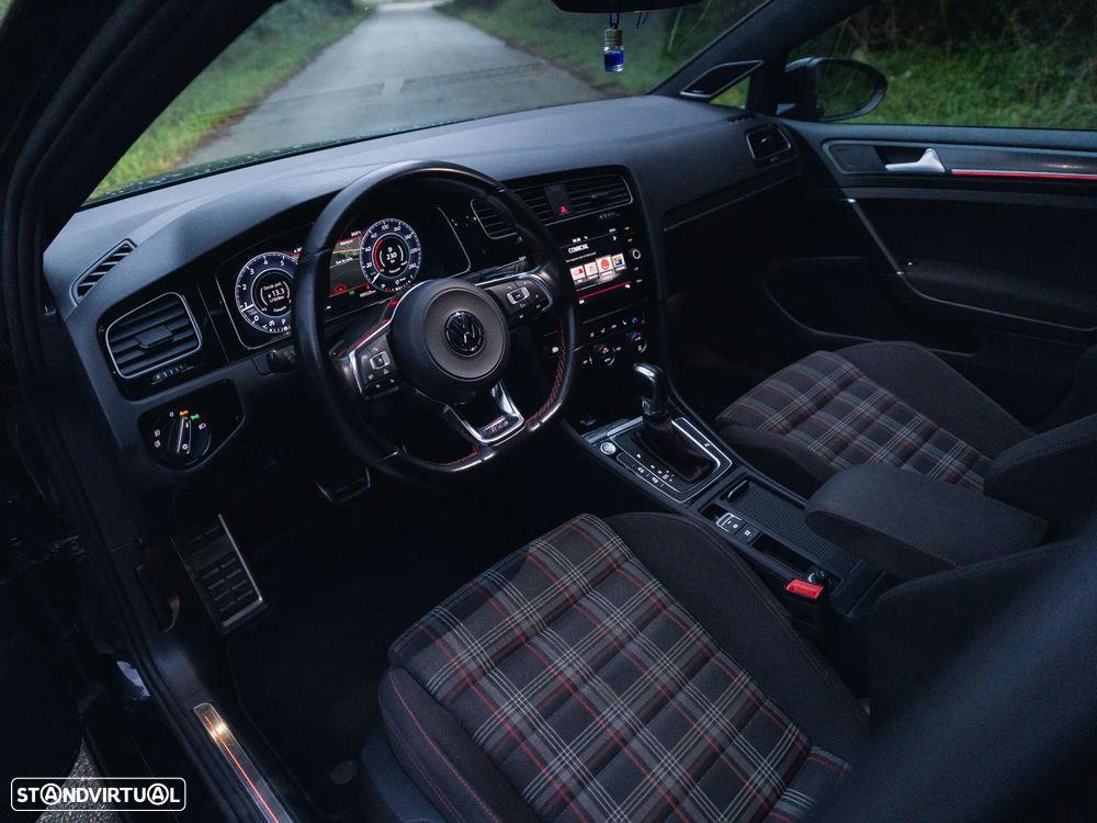 VW Golf GTI (BlueMotion ) DSG - 15