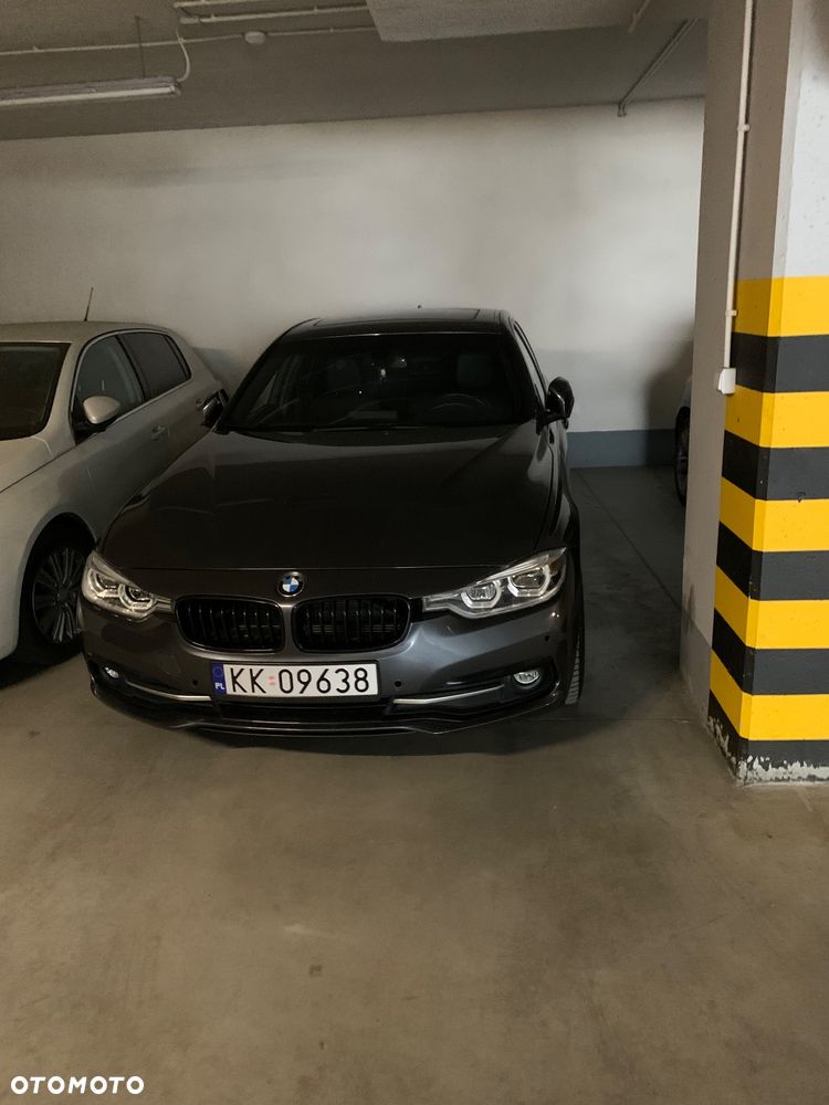 BMW Seria 3 330i GPF xDrive Sport Line Sport - 22