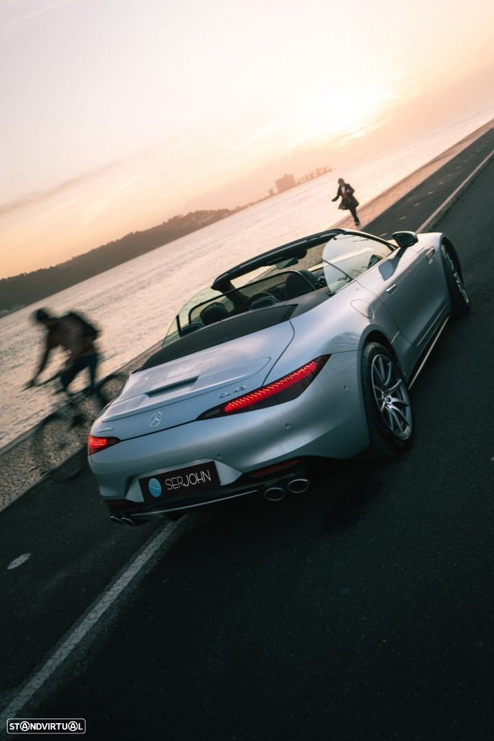 Mercedes-Benz SL 43 AMG Standard - 24