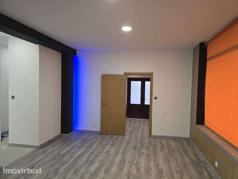 Apartamento T3+1 com Garagem novo em Gouveia - Grande imagem: 4/12