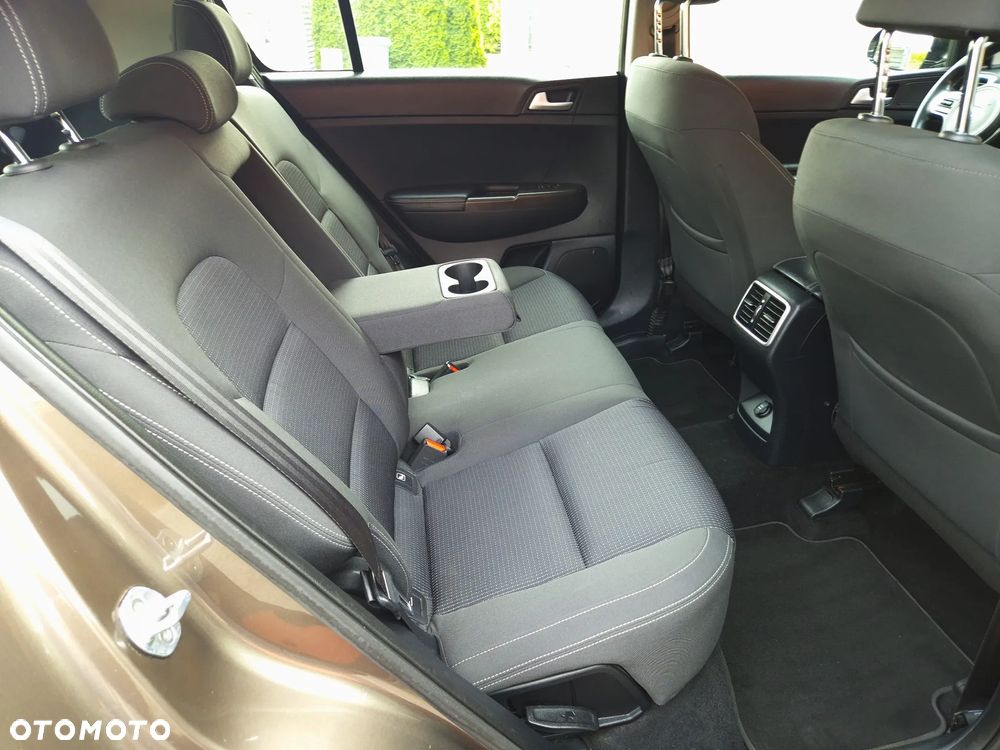 Kia Sportage 1.6 GDI 2WD VISION - 32