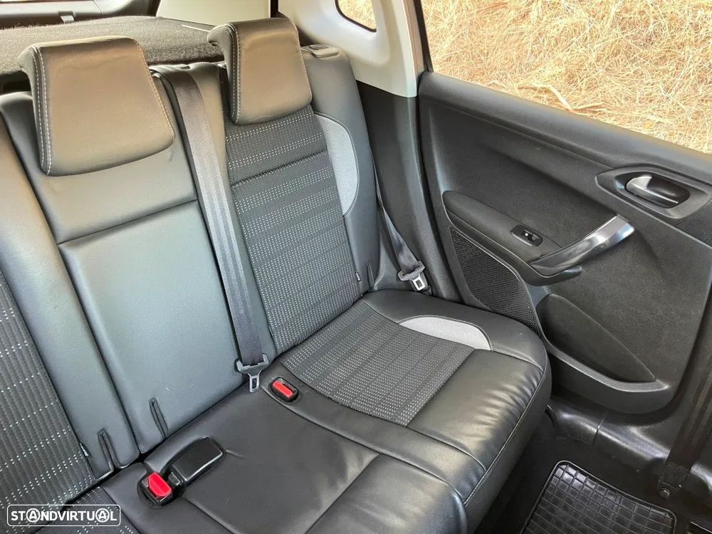 Peugeot 2008 1.6 BlueHDi Allure - 43