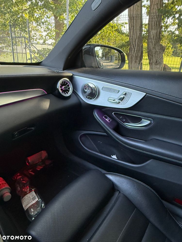Mercedes-Benz Klasa C 300 9G-TRONIC - 10