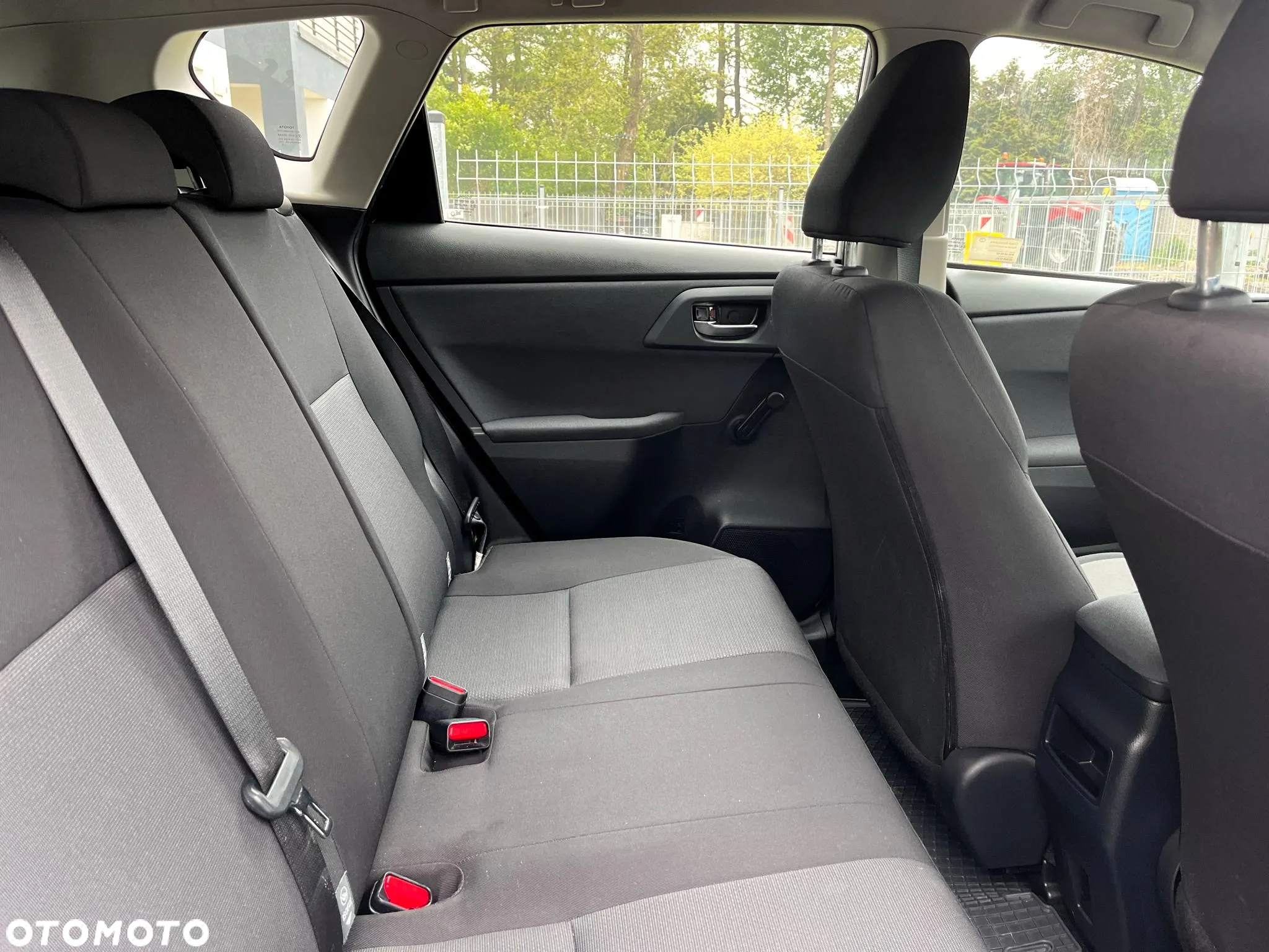 Toyota Auris 1.33 VVT-i Active - 11